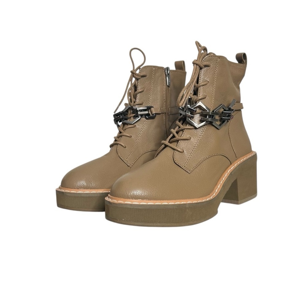 Vince Camuto Keltana Leather Taupe Combat Block Heel Boots With Chain Size 8.5 - Picture 2 of 10